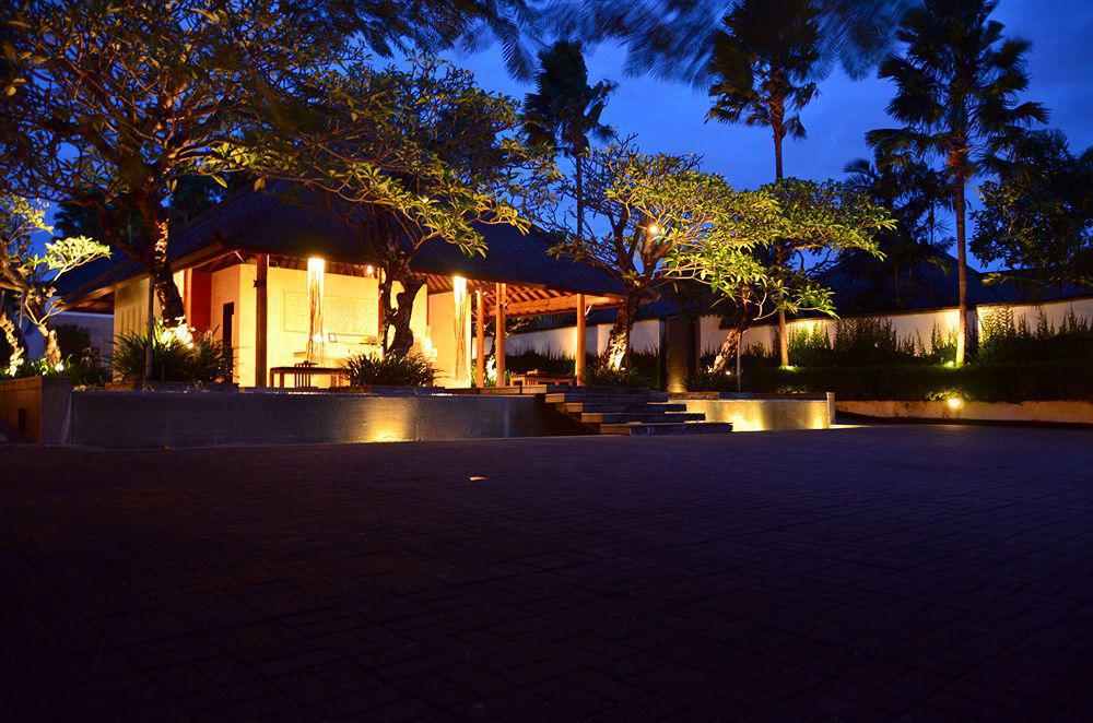 Villa Air Bali Boutique Resort And Spa Petitenget  Екстериор снимка